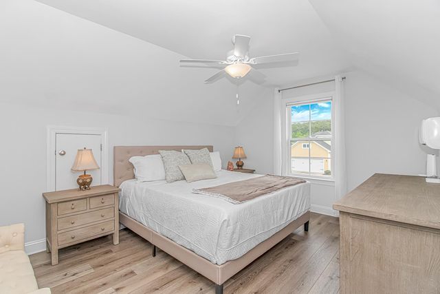 233 Outboard Dr., Murrells Inlet, SC 29576