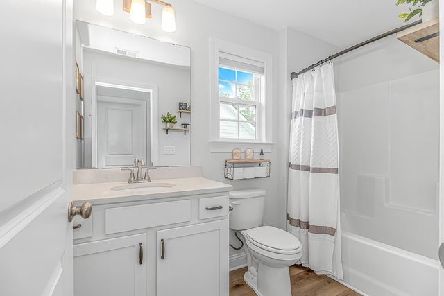 233 Outboard Dr., Murrells Inlet, SC 29576