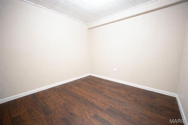 5 N Porte Drive, Highland, IL 62249