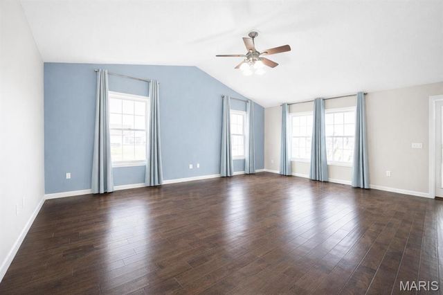 5 N Porte Drive, Highland, IL 62249