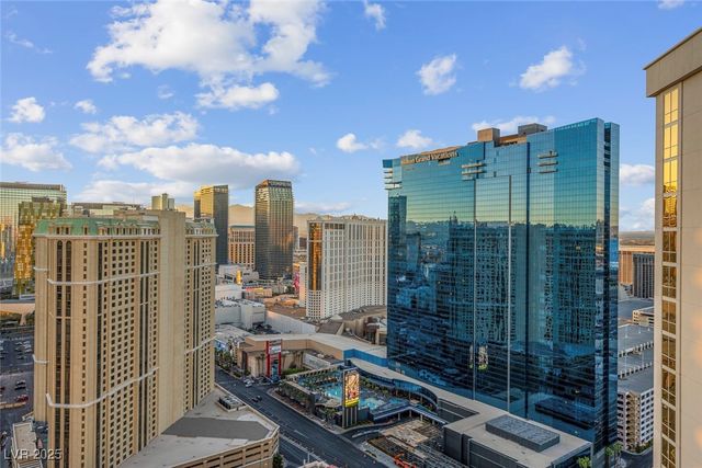 135 East Harmon Avenue 3411, Las Vegas, NV 89109