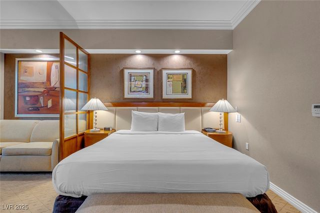 135 East Harmon Avenue 3411, Las Vegas, NV 89109