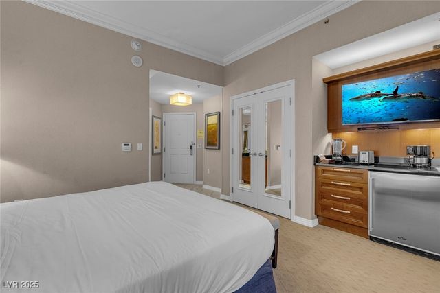 135 East Harmon Avenue 3411, Las Vegas, NV 89109