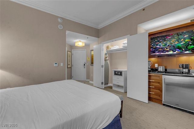 135 East Harmon Avenue 3411, Las Vegas, NV 89109