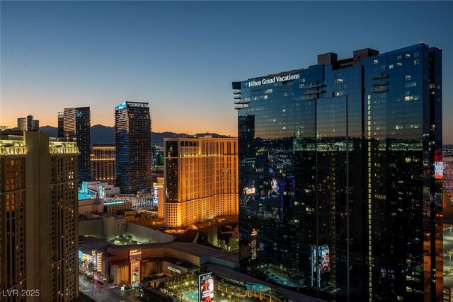 135 East Harmon Avenue 3411, Las Vegas, NV 89109