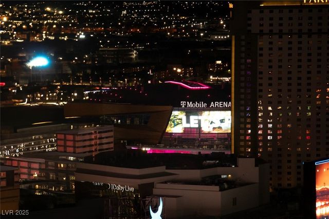 135 East Harmon Avenue 3411, Las Vegas, NV 89109