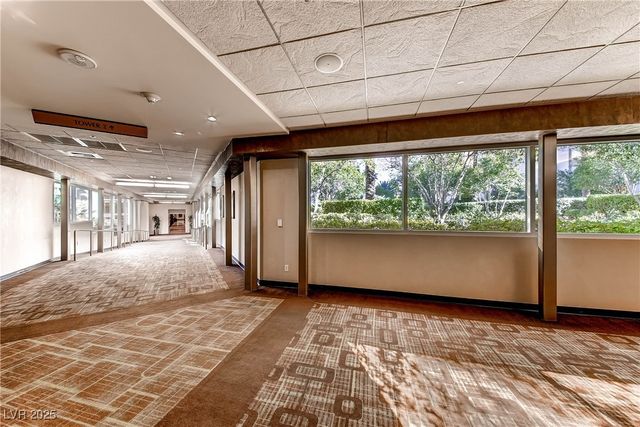 135 East Harmon Avenue 3411, Las Vegas, NV 89109