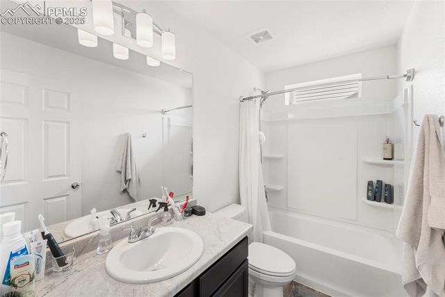 5856 Thurless Lane, Colorado Springs, CO 80927