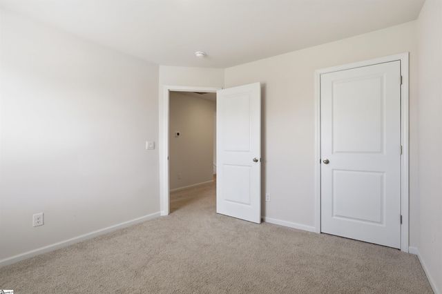1144 S Norwhich Lane, Spartanburg, SC 29301
