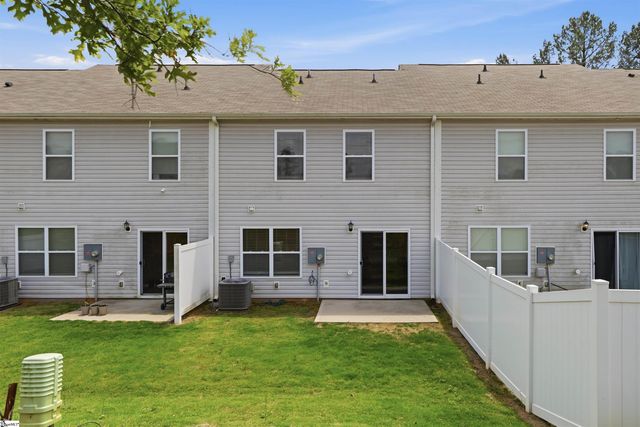 1144 S Norwhich Lane, Spartanburg, SC 29301