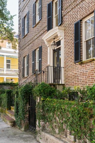 55 Laurens Street 55-H, Charleston, SC 29401