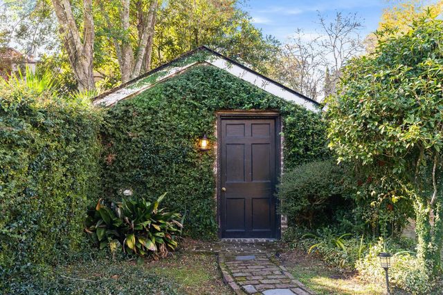 55 Laurens Street 55-H, Charleston, SC 29401