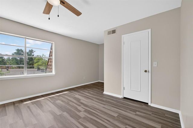 4340 NW 63rd Street 15, Oklahoma City, OK 73116