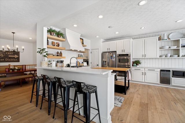 12834 Piccadilly Circle, Fishers, IN 46037