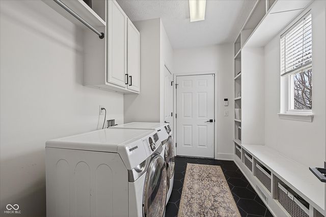 12834 Piccadilly Circle, Fishers, IN 46037