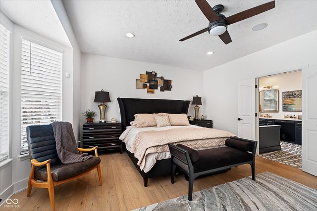 12834 Piccadilly Circle, Fishers, IN 46037