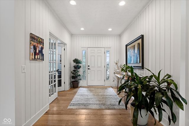 12834 Piccadilly Circle, Fishers, IN 46037