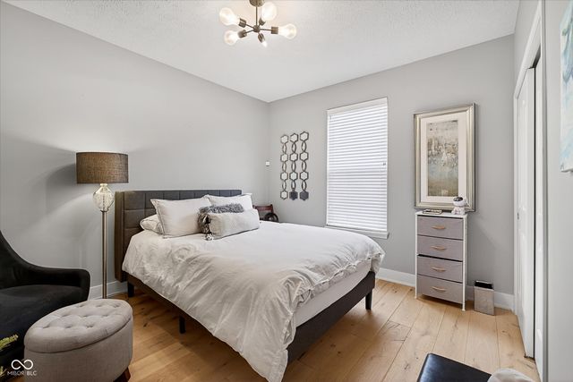 12834 Piccadilly Circle, Fishers, IN 46037