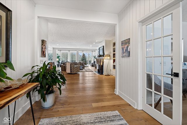 12834 Piccadilly Circle, Fishers, IN 46037