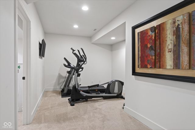 12834 Piccadilly Circle, Fishers, IN 46037