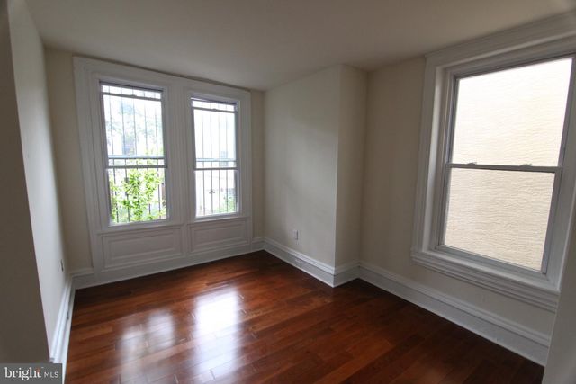 1931 N GRATZ ST, Philadelphia, PA 19121