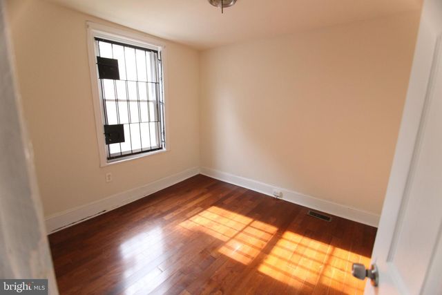 1931 N GRATZ ST, Philadelphia, PA 19121