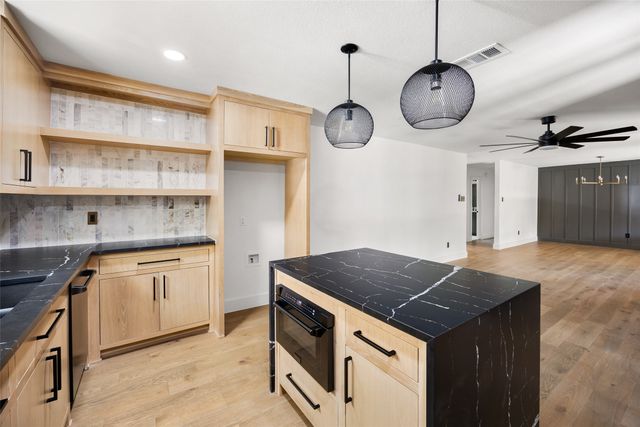 6746 Braeburn, Dallas, TX 75214