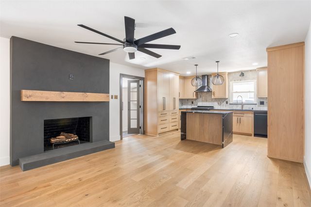 6746 Braeburn, Dallas, TX 75214