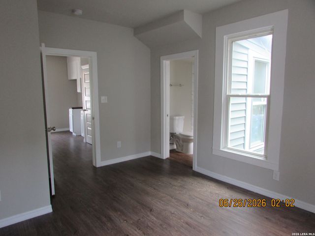 5218 Sierra, San Antonio, TX 78214