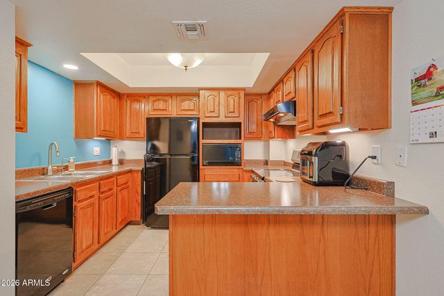 17404 N 99TH Avenue 239, Sun City, AZ 85373
