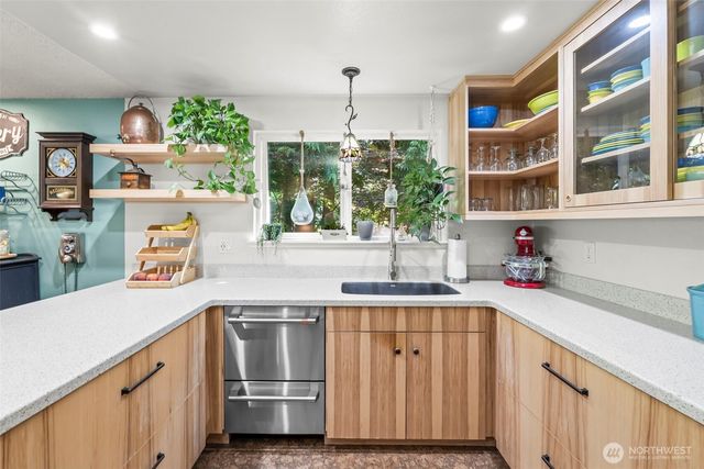 3707 123rd Street Ct NW, Gig Harbor, WA 98332