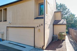 1426 Loop Road 1426, Kent, OH 44240