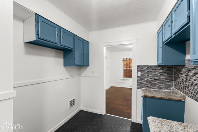 19423 Teppert St Street, Detroit, MI 48234