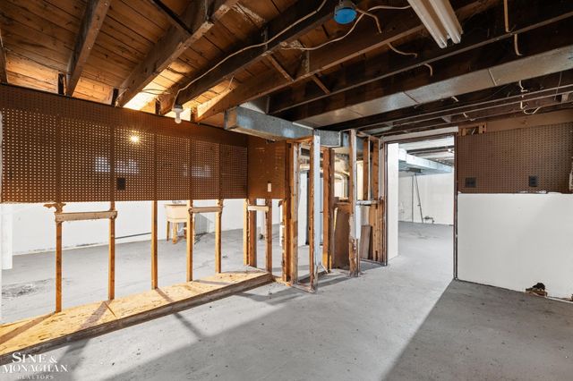 19423 Teppert St Street, Detroit, MI 48234