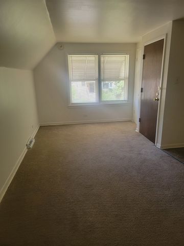 13943 S State Street 2, Riverdale, IL 60827