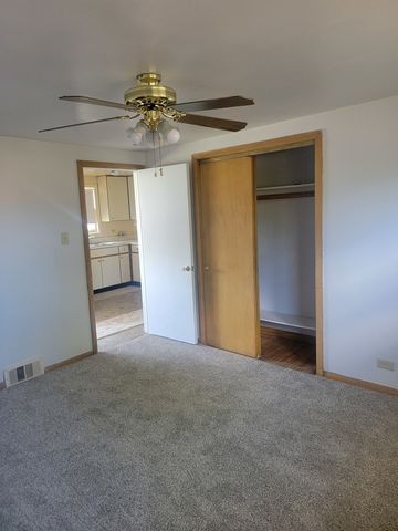 13943 S State Street 2, Riverdale, IL 60827