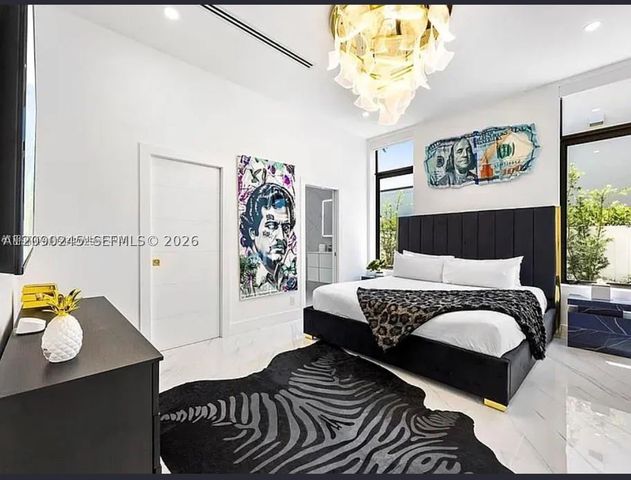 2225 NE 19th St, Fort Lauderdale, FL 33305
