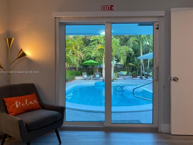 204 SW 19th Ave, Fort Lauderdale, FL 33312