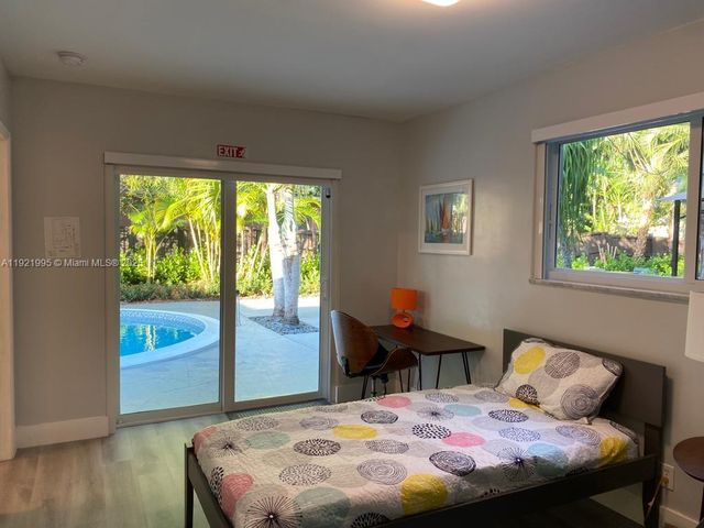 204 SW 19th Ave, Fort Lauderdale, FL 33312