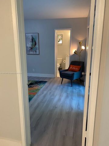 204 SW 19th Ave, Fort Lauderdale, FL 33312