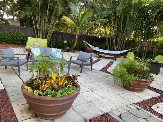 204 SW 19th Ave, Fort Lauderdale, FL 33312