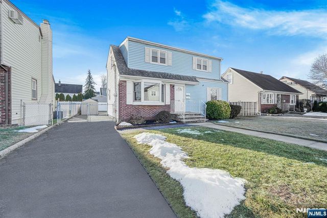 22 Falmouth Avenue, Elmwood Park, NJ 07407