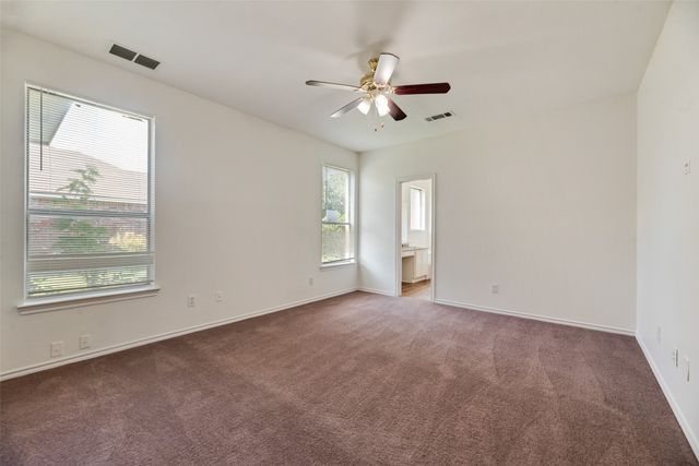 821 S Parks Drive, Desoto, TX 75115