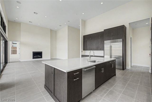 10865 Agate Cliffs Avenue, Las Vegas, NV 89135