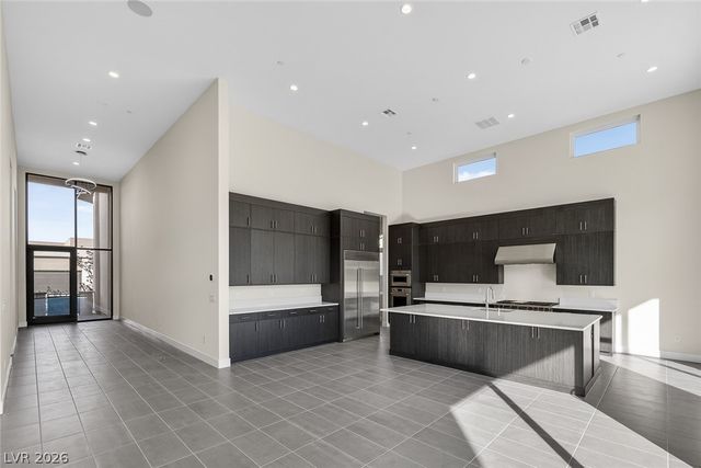10865 Agate Cliffs Avenue, Las Vegas, NV 89135