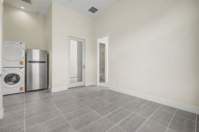 10865 Agate Cliffs Avenue, Las Vegas, NV 89135