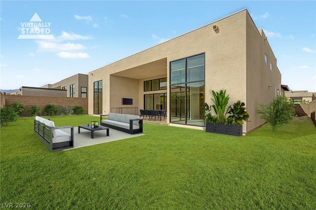 10865 Agate Cliffs Avenue, Las Vegas, NV 89135