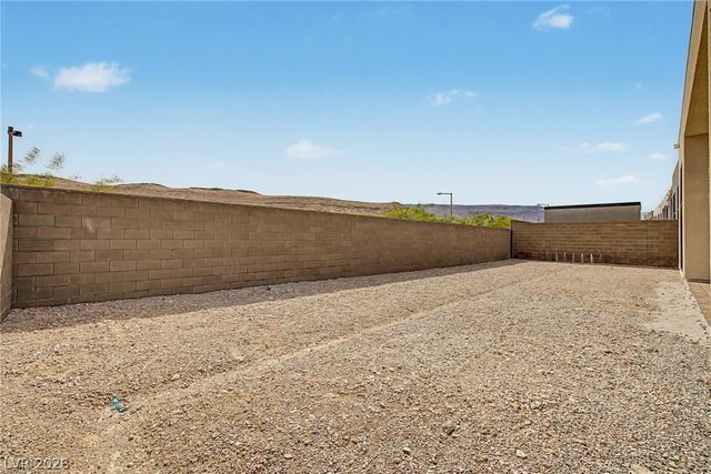 10865 Agate Cliffs Avenue, Las Vegas, NV 89135