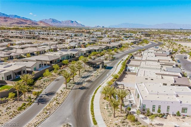 10865 Agate Cliffs Avenue, Las Vegas, NV 89135