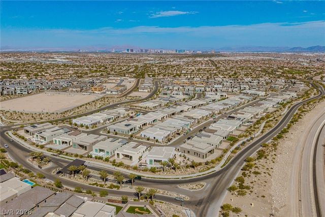 10865 Agate Cliffs Avenue, Las Vegas, NV 89135